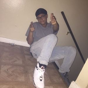 Meet your Posher, Isiah